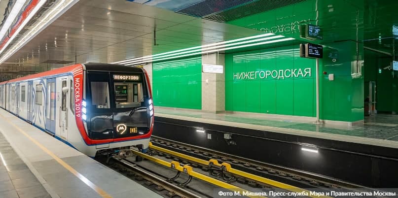 Время работы городского транспорта в Москве продлят в ночь на Рождество