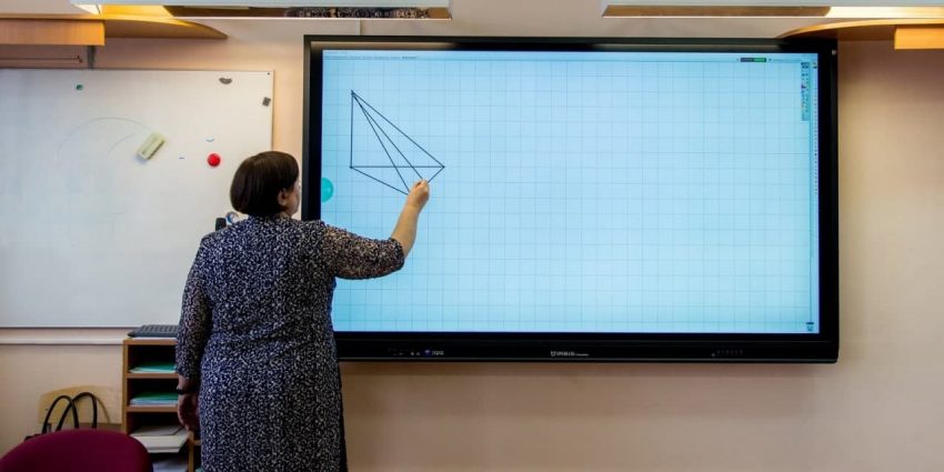 Собянин рассказал об интеграции МЭШ с разработчиками образовательного контента