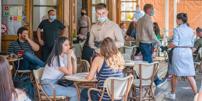 Ресторанам «Чайхона №1» и «Бараshka» в ЦАО грозит закрытие за нарушение антиковидных мер