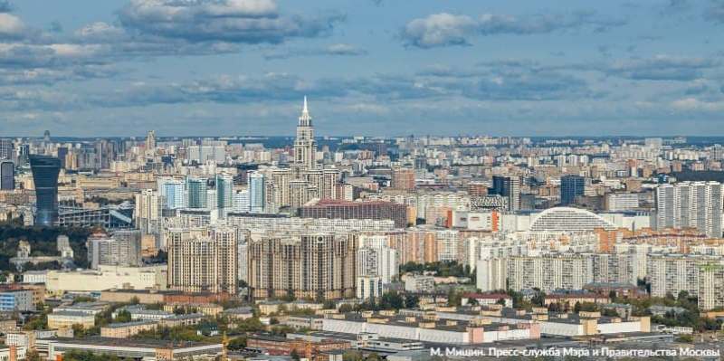 Профилактические меры продолжают действовать в Москве после окончания выходных